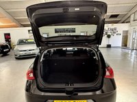 USED 2022 22 HYUNDAI I20 1.0 T-GDi MHEV Premium Hatchback 5dr Petrol Hybrid DCT Euro 6 (s/s) (100 ps) 