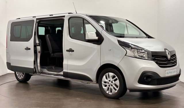 2016 66 Renault Trafic Ll29 Sport Nav DSi 8 Seater MPV