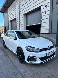 USED 2020 20 VOLKSWAGEN GOLF 1.4 TSI 8.7kWh GTE Advance Hatchback 5dr Petrol Plug-in Hybrid DSG Euro 6 (s/s) (204 ps) 