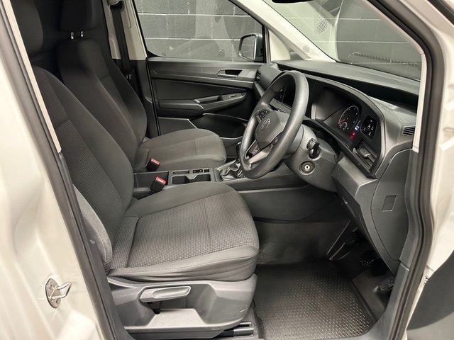 2021 VOLKSWAGEN CADDY - Photo 12