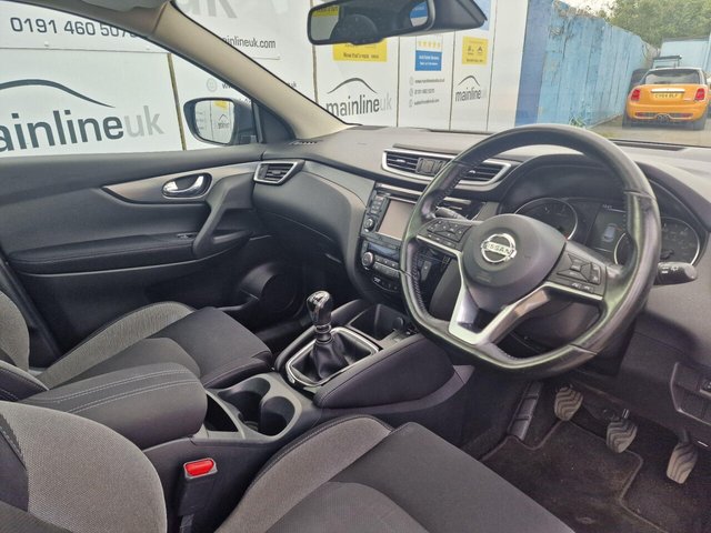 2017 NISSAN QASHQAI - Photo 3
