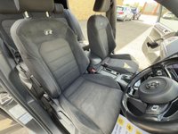 USED 2019 19 VOLKSWAGEN GOLF 2.0 TSI R Hatchback 5dr Petrol DSG 4Motion Euro 6 (s/s) (300 ps) ULEZ | Sat Nav | Heated Seats