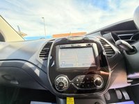 USED 2016 16 RENAULT CAPTUR 0.9 TCe ENERGY Dynamique Nav SUV 5dr Petrol Manual Euro 6 (s/s) (90 ps) Stunning Two Tone Tahoe Blue and Ivory paint with Low Mileage
