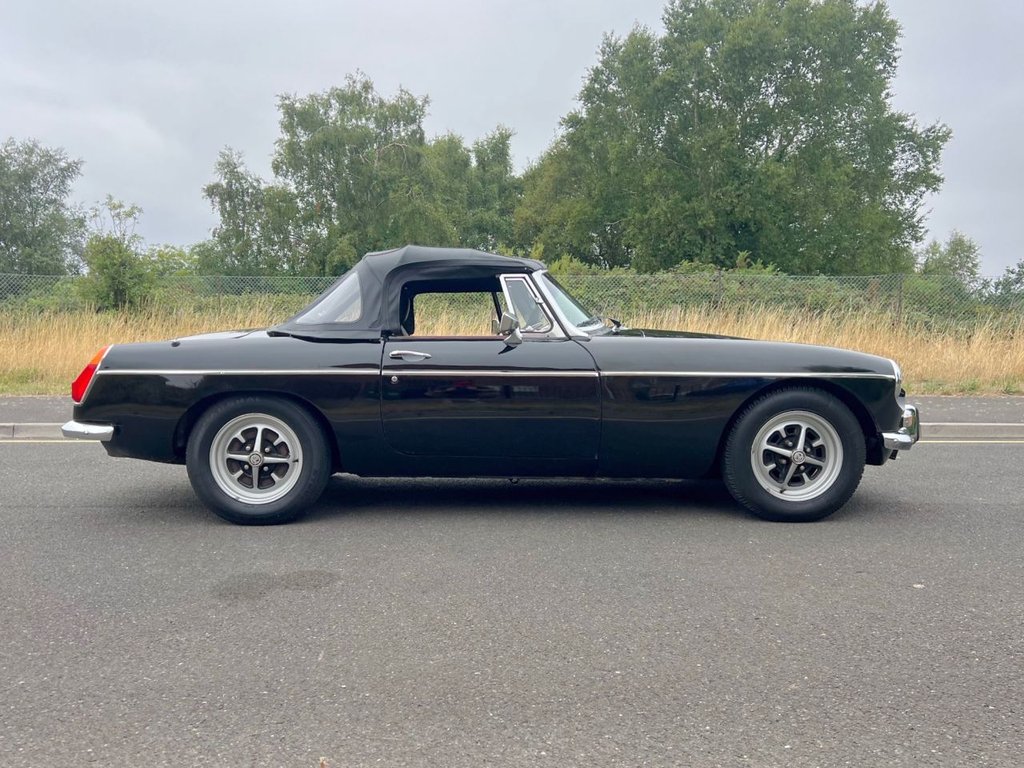 USED 1975 MG MGB Roadster 1800cc // 1 previous owner car // px swap 