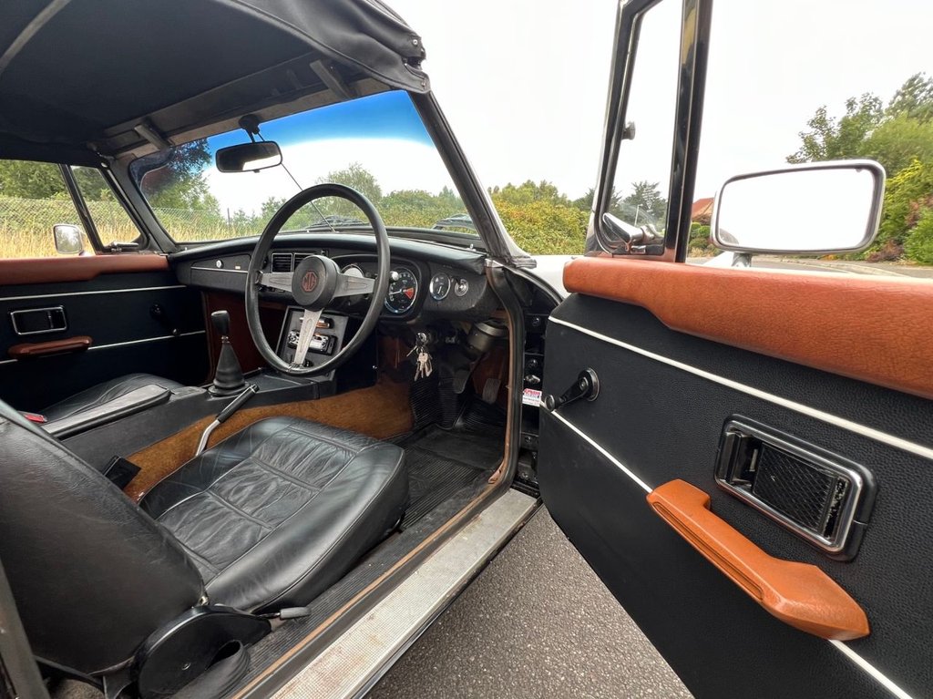 USED 1975 MG MGB Roadster 1800cc // 1 previous owner car // px swap 