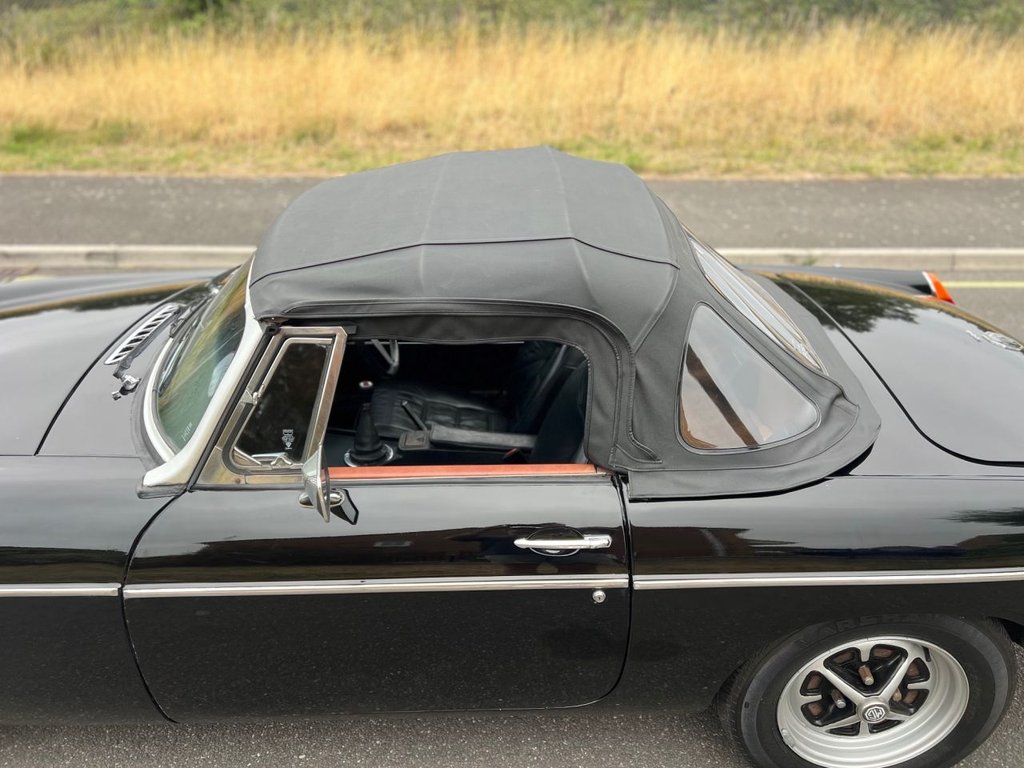 USED 1975 MG MGB Roadster 1800cc // 1 previous owner car // px swap 