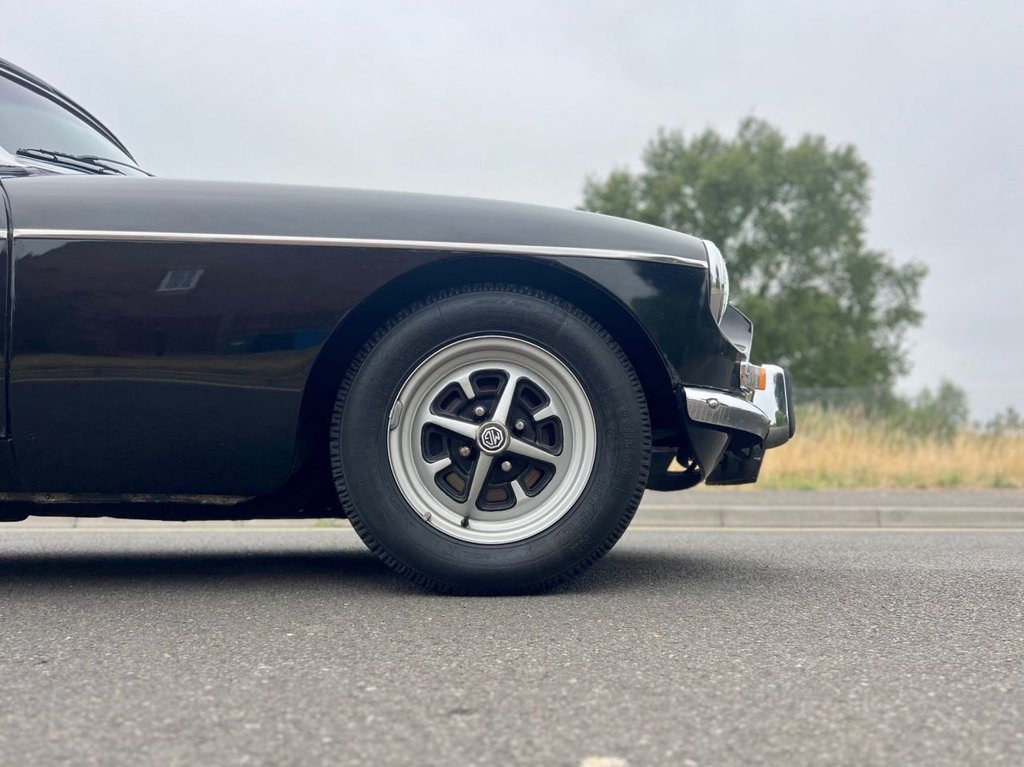 USED 1975 MG MGB Roadster 1800cc // 1 previous owner car // px swap 