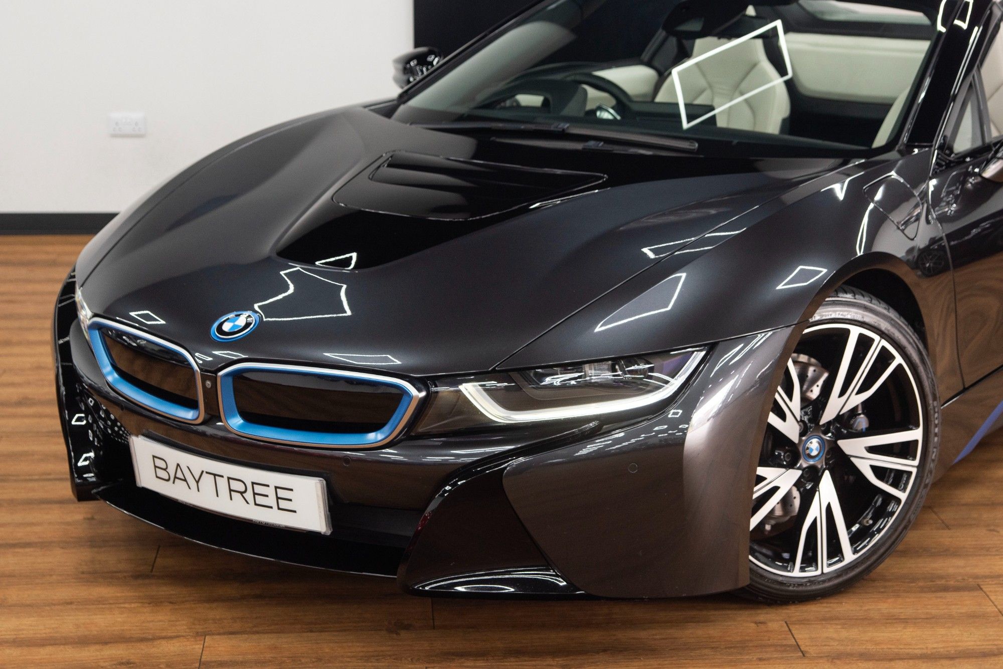USED 2019 68 BMW I8 1.5 11.6kWh Roadster 2dr Petrol Plug-in Hybrid  