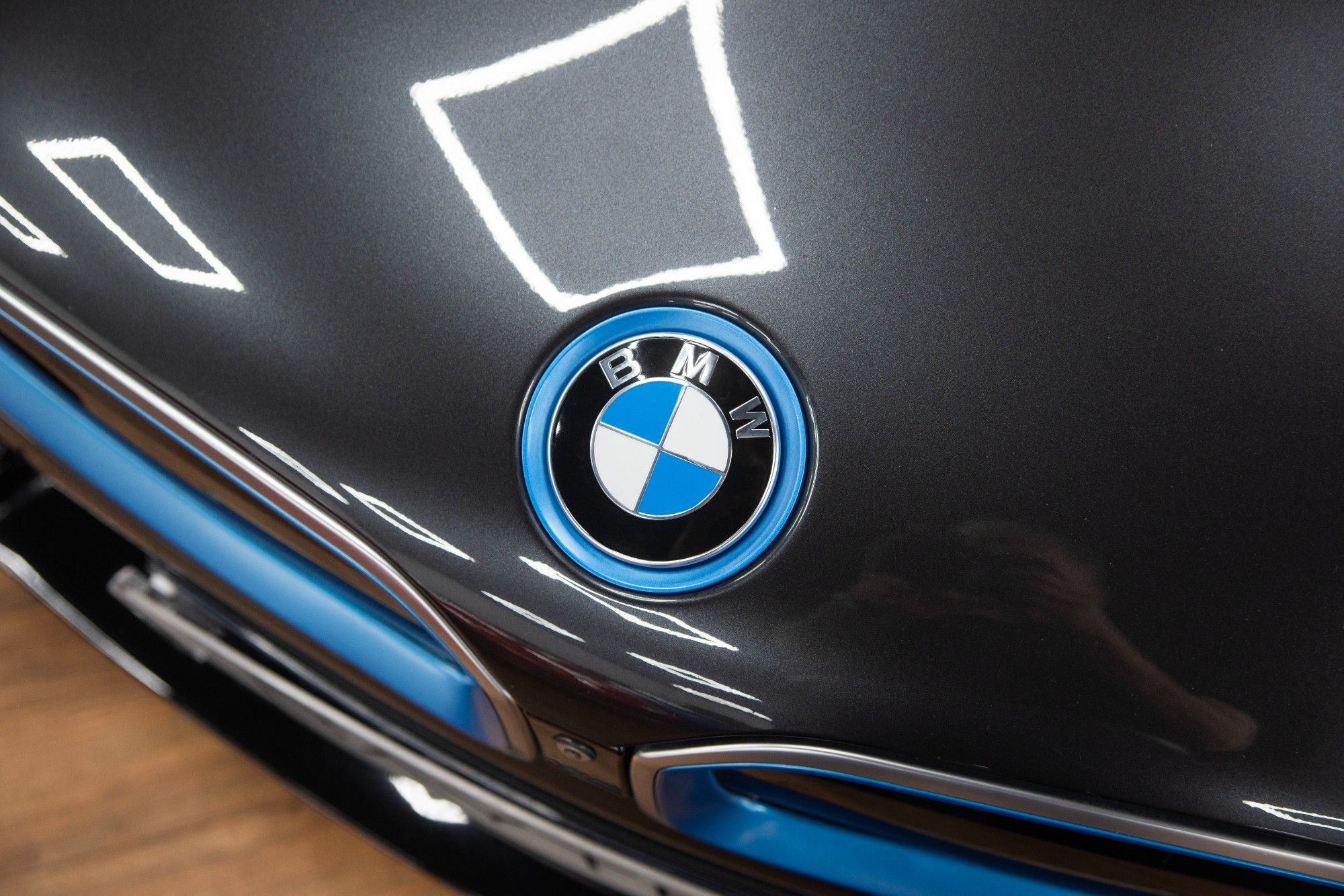 USED 2019 68 BMW I8 1.5 11.6kWh Roadster 2dr Petrol Plug-in Hybrid  
