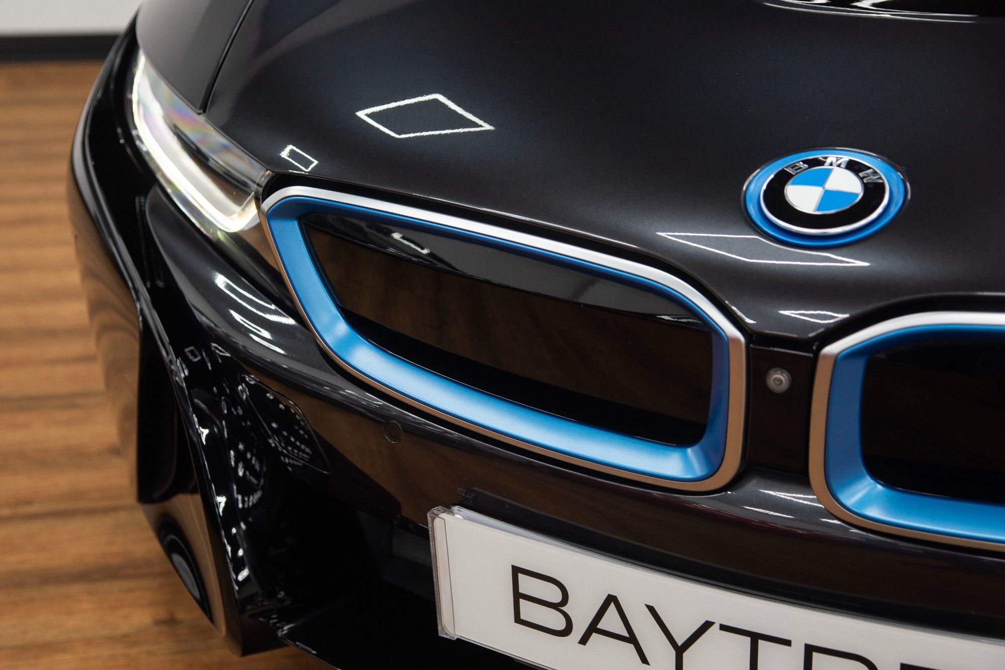 USED 2019 68 BMW I8 1.5 11.6kWh Roadster 2dr Petrol Plug-in Hybrid  