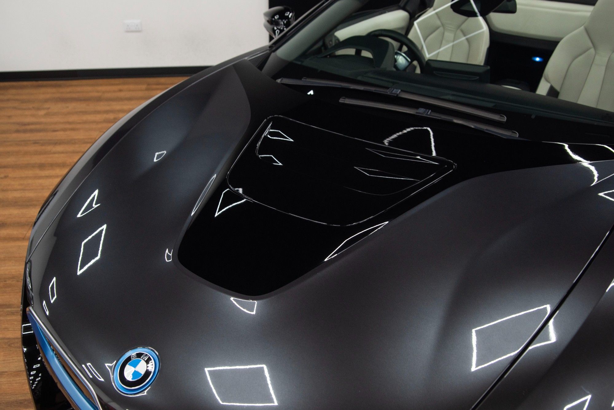 USED 2019 68 BMW I8 1.5 11.6kWh Roadster 2dr Petrol Plug-in Hybrid  