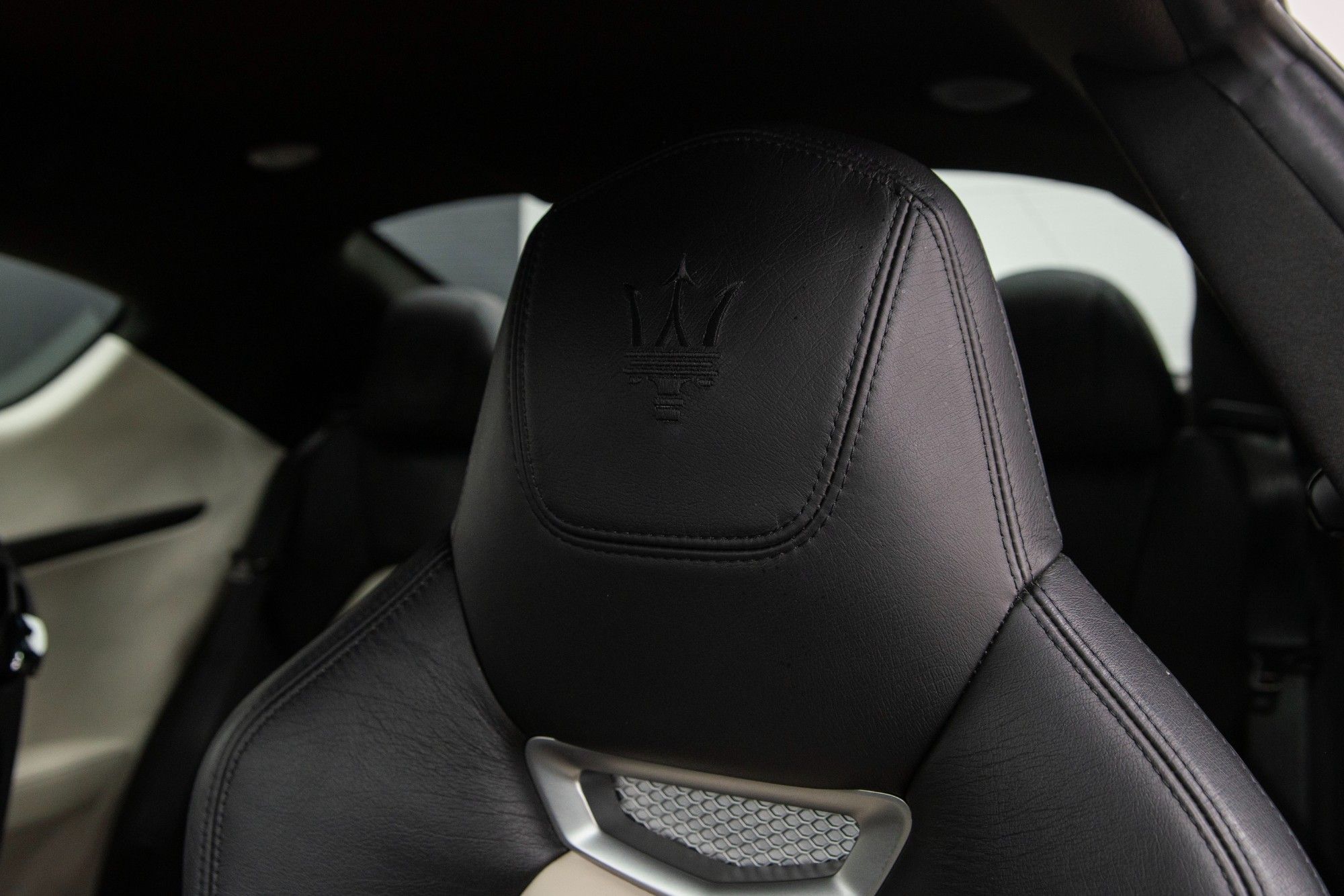 USED 2016 16 MASERATI GRANTURISMO 4.7 V8 Sport Coupe  