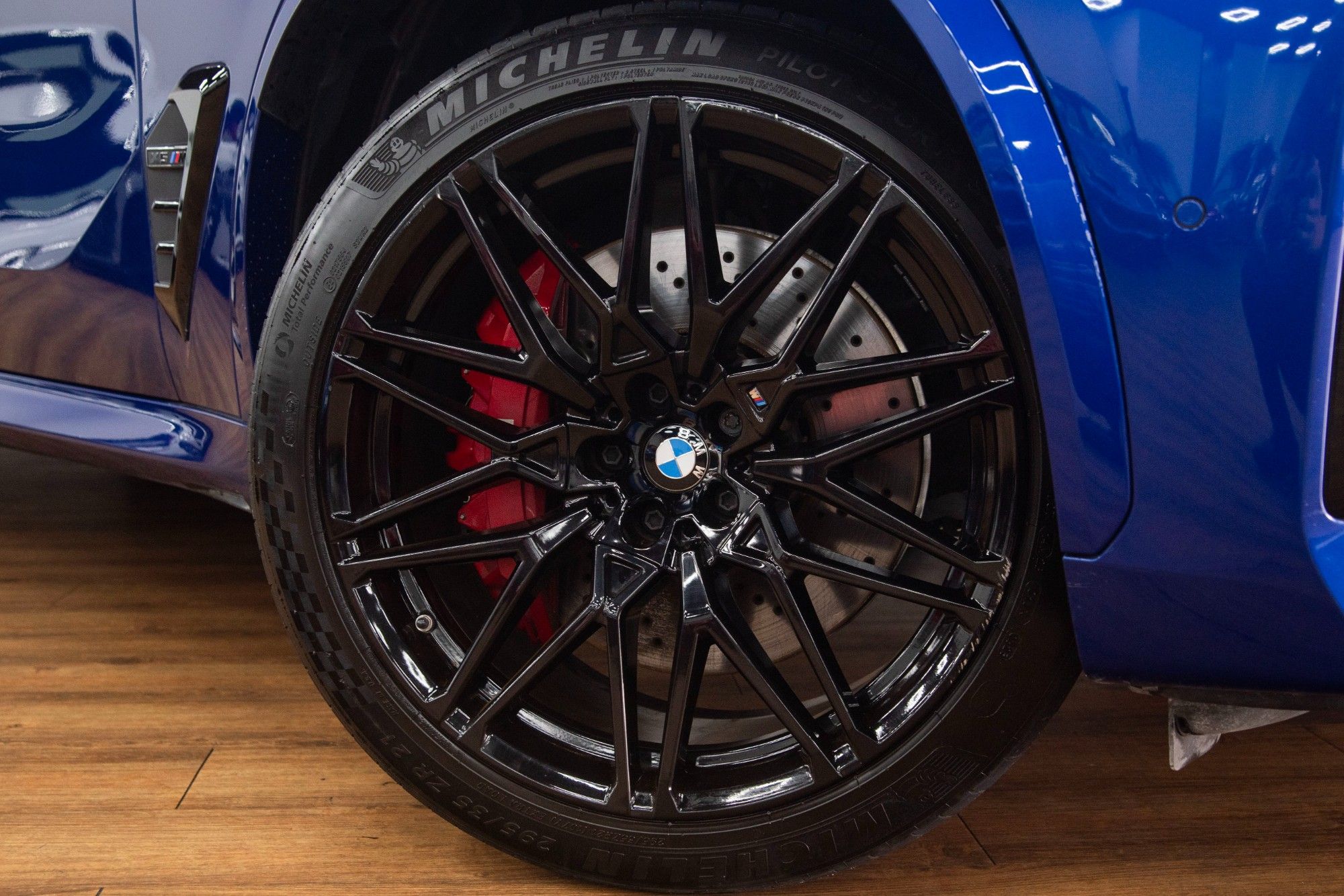 USED 2023 23 BMW X5 M 4.4i V8 Competition ULTIMATE PACK 