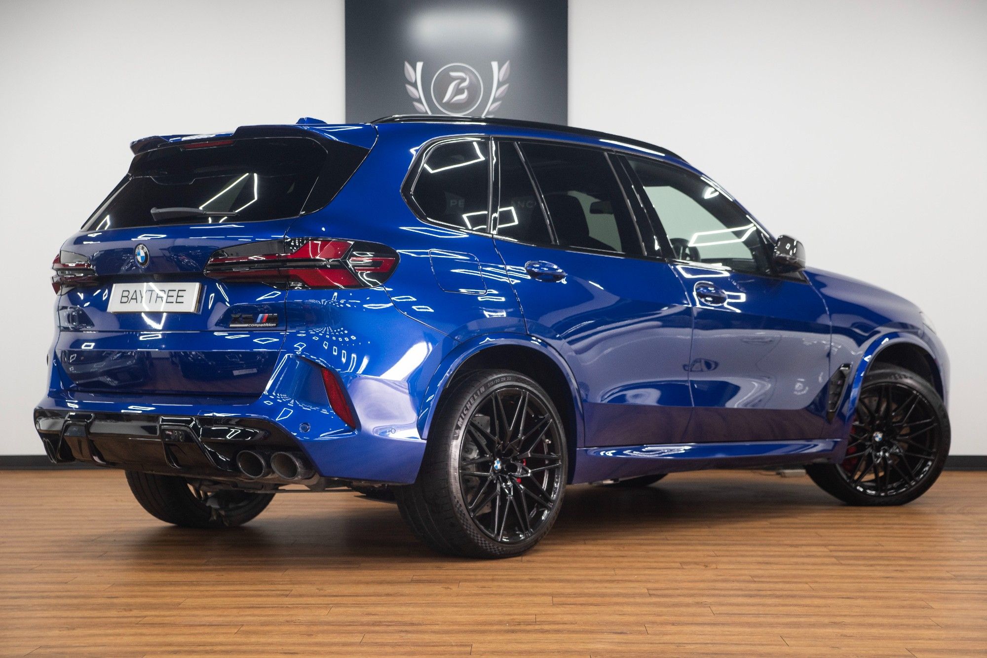 USED 2023 23 BMW X5 M 4.4i V8 Competition ULTIMATE PACK 