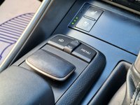 USED 2013 63 LEXUS IS 2.5 300h Premier Saloon 4dr Petrol Hybrid E-CVT Euro 5 (s/s) (223 ps) HIGH SPEC | MARK LEVINSON