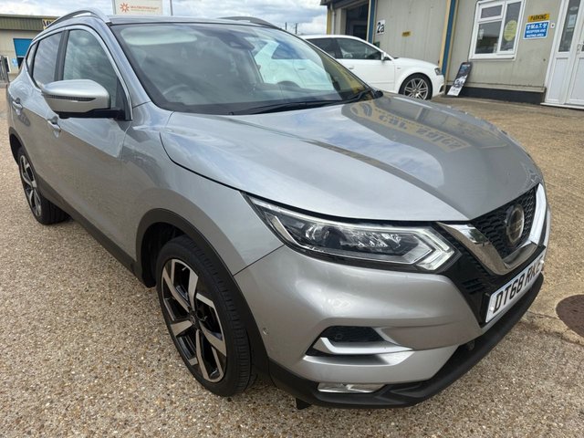 2019 NISSAN QASHQAI 1.3 DIG-T Tekna SUV 5dr Petrol Manual Euro 6 (s/s) (140 ps) - Photo 2