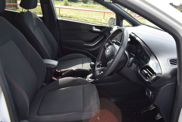 2021 FORD FIESTA - Photo 7