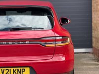 USED 2021 21 PORSCHE MACAN 2.0T SUV 5dr Petrol PDK 4WD Euro 6 (s/s) (245 ps) 