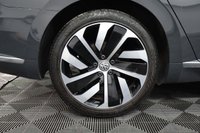 USED 2019 68 VOLKSWAGEN ARTEON 2.0 TDI R-Line Fastback 5dr Diesel Manual Euro 6 (s/s) (150 ps) HEATED LEATHER INTERIOR / SAT NAV / FINANCE AVAILABLE