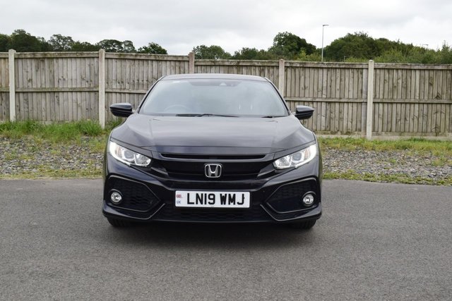 2019 HONDA CIVIC - Photo 2