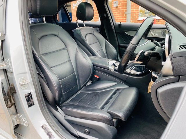 2015 Mercedes-Benz C-Class 2.1L Amg Line 4dr - Photo 4