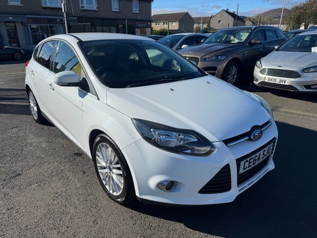 View our Ford Focus 1.6 TDCi Zetec Navigator Hatchback 5dr Diesel Manual Euro 5 (s/s) (115 ps)