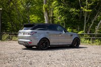 USED 2021 LAND ROVER RANGE ROVER SPORT 5.0 P575 V8 SVR Carbon Edition SUV 5dr Petrol Auto 4WD Euro 6 (s/s) (575 ps) 