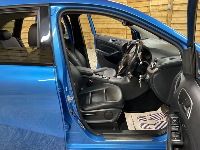 2014 MERCEDES-BENZ B-CLASS (2014) - Photo 12