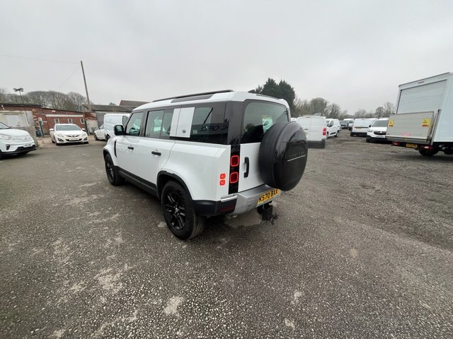 2020 Land Rover Defender 110 - Photo 7