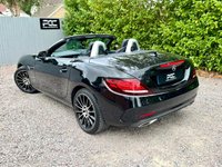 USED 2019 69 MERCEDES-BENZ SLC 2.0 SLC300 GPF AMG Line Convertible 2dr Petrol G-Tronic Euro 6 (s/s) (245 ps) Award Winning Used Car Dealer Essex