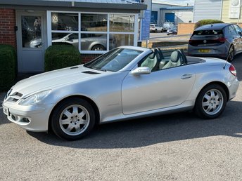 2008 MERCEDES-BENZ SLK 1.8 SLK200 Kompressor Convertible 2dr Petrol Automatic (211 g/km, 163 bhp) SOLD