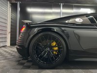 USED 2016 R AUDI R8 5.2 FSI V10 Plus Coupe 2dr Petrol S Tronic quattro Euro 6 (s/s) (610 ps) Carbon int & ext | Custom exhaust