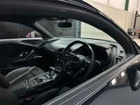 USED 2016 R AUDI R8 5.2 FSI V10 Plus Coupe 2dr Petrol S Tronic quattro Euro 6 (s/s) (610 ps) Carbon int & ext | Custom exhaust