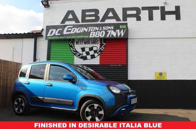 View our Fiat Panda 1.0 MHEV Hatchback 5dr Petrol Manual Euro 6 (s/s) (70 bhp)