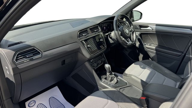 2020 VOLKSWAGEN TIGUAN - Photo 5