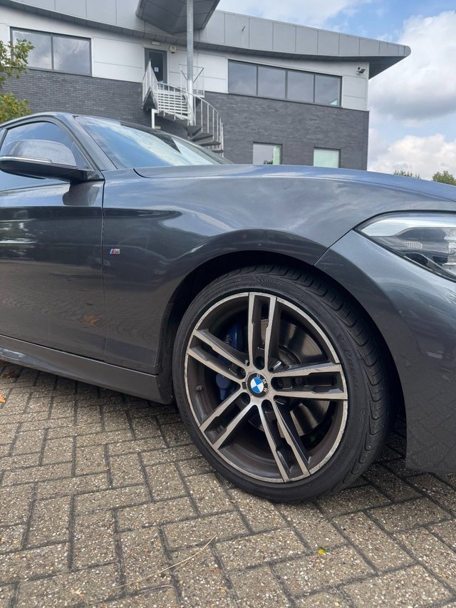 View our BMW 1 SERIES