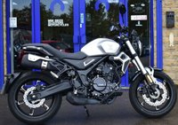 USED 2024 24 VOGE 350AC Very low miles at just 1165 & a super light bike that falls into the A2 licence class Digital dash, easy to handle