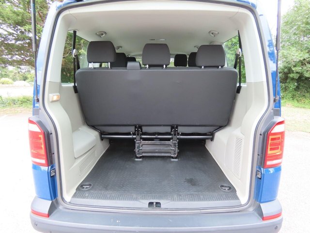 2016 VOLKSWAGEN TRANSPORTER SHUTTLE - Photo 8