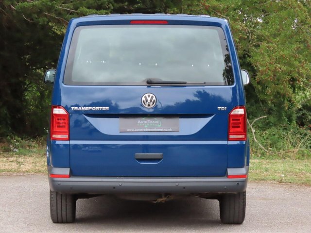2016 VOLKSWAGEN TRANSPORTER SHUTTLE - Photo 7