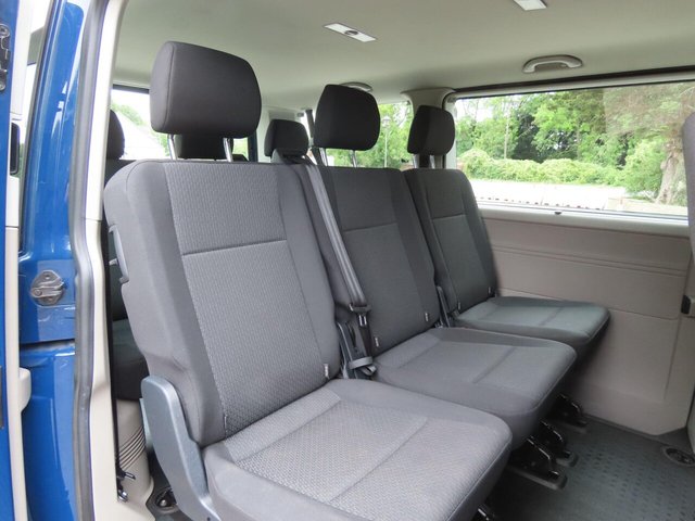 2016 VOLKSWAGEN TRANSPORTER SHUTTLE - Photo 11