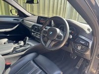 USED 2018 68 BMW 5 SERIES 2.0 520d M Sport Touring 5dr Diesel Auto Euro 6 (s/s) (190 ps) DIGI DASH + PRO NAV