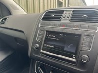 USED 2015 65 VOLKSWAGEN POLO 1.2 TSI BlueMotion Tech SE Hatchback 5dr Petrol Manual Euro 6 (s/s) (90 ps) DISCOVER SAT NAV + REV. CAMERA