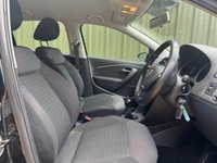 USED 2015 65 VOLKSWAGEN POLO 1.2 TSI BlueMotion Tech SE Hatchback 5dr Petrol Manual Euro 6 (s/s) (90 ps) DISCOVER SAT NAV + REV. CAMERA
