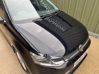USED 2015 65 VOLKSWAGEN POLO 1.2 TSI BlueMotion Tech SE Hatchback 5dr Petrol Manual Euro 6 (s/s) (90 ps) DISCOVER SAT NAV + REV. CAMERA