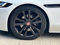 USED 2020 69 JAGUAR XE 2.0 D180 R-Dynamic SE Saloon 4dr Diesel Auto Euro 6 (s/s) (180 ps) 