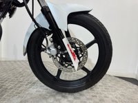 USED 2015 65 YAMAHA YBR 125 LOW MILEAGE - HPI CLEAR COMES WITH NEW MOT AND WARRANTY