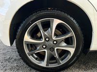 USED 2014 14 TOYOTA YARIS 1.5 VVT-h Trend Hatchback 5dr Petrol Hybrid CVT Euro 5 (101 ps) 