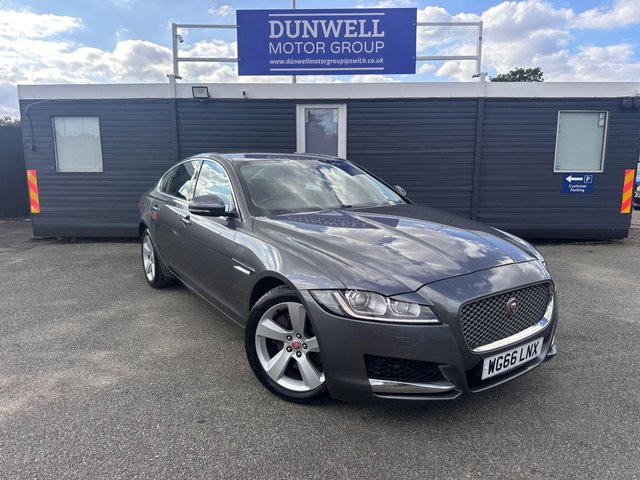 2016 JAGUAR XF 2.0D PORTFOLIO SALOON 4DR DIESEL AUTO EURO 6 S S 180 PS... photo
