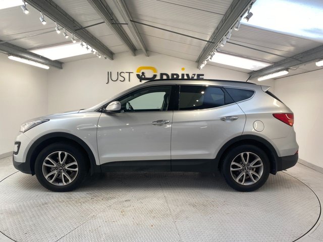 2012 Hyundai Santa FE 2.2L Premium 5dr - Photo 2