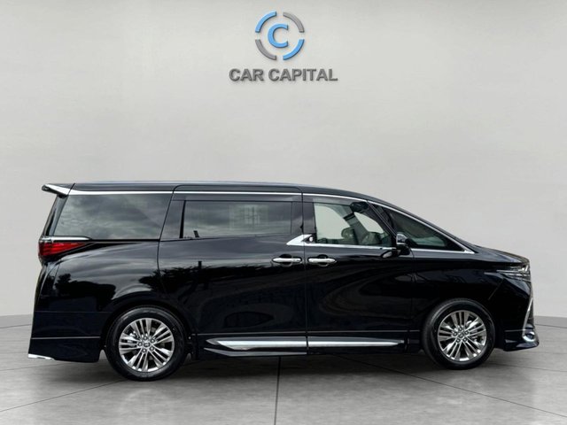 2024 Toyota Alphard - Photo 4